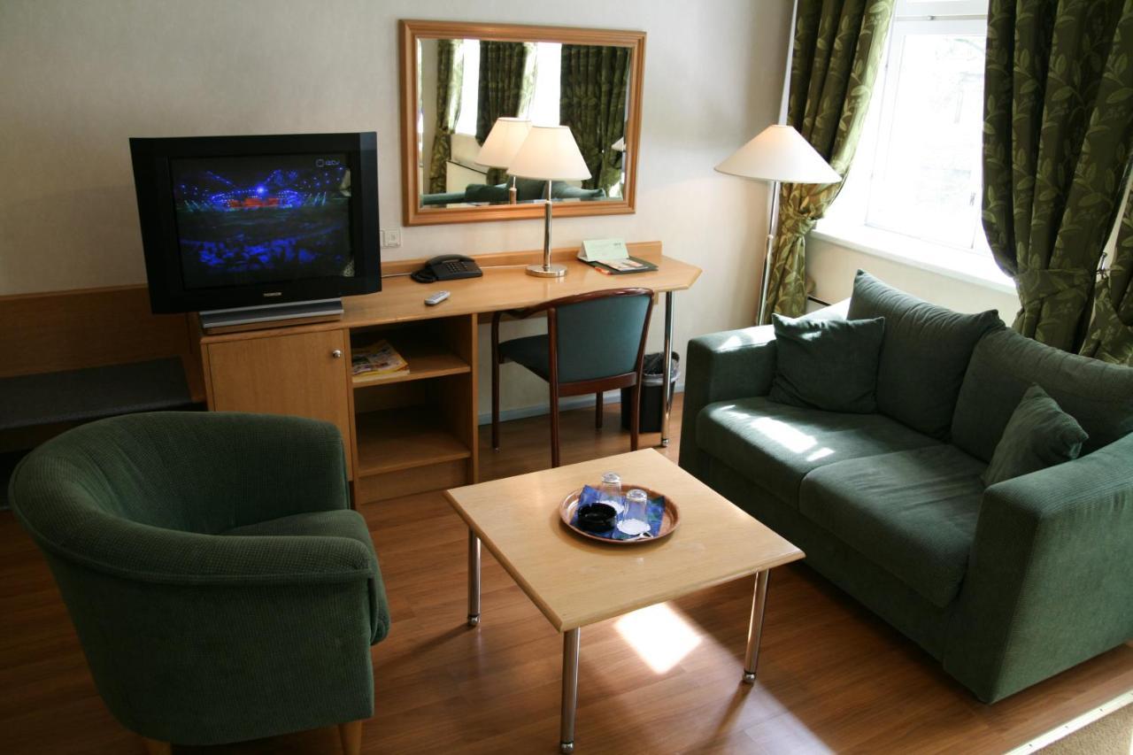 Barclay Hotel Tartu Kültér fotó