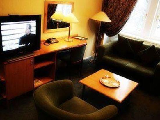 Barclay Hotel Tartu Kültér fotó