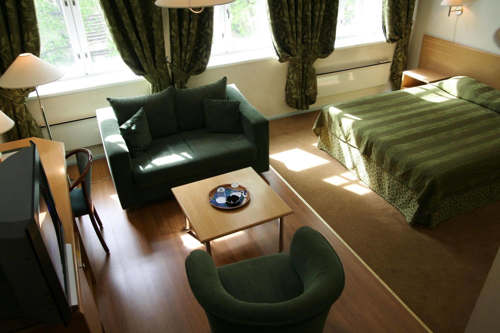 Barclay Hotel Tartu Kültér fotó